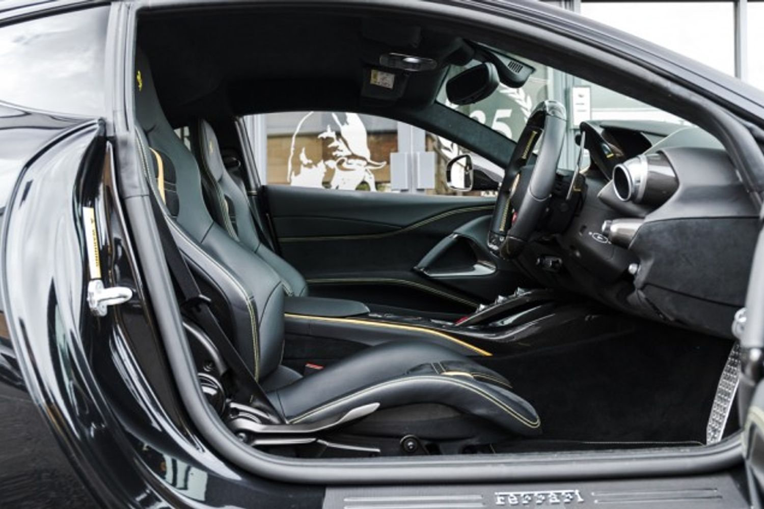 FERRARI 812 SUPERFAST COUPE 6.5 BCE 2DR SEMI AUTOMATIC