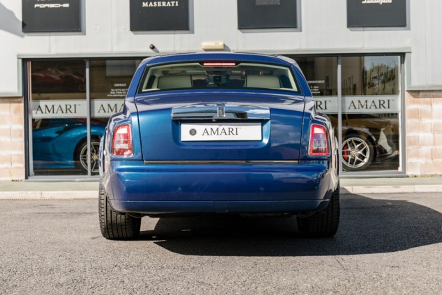 ROLLS-ROYCE PHANTOM LIMOUSINE 6.7 V12 4DR AUTOMATIC