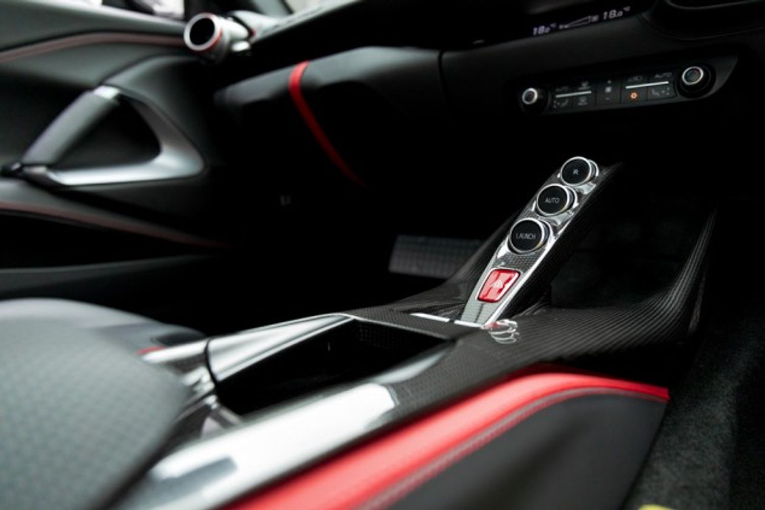 FERRARI 812 SUPERFAST COUPE 6.5 BCE 2DR SEMI AUTOMATIC
