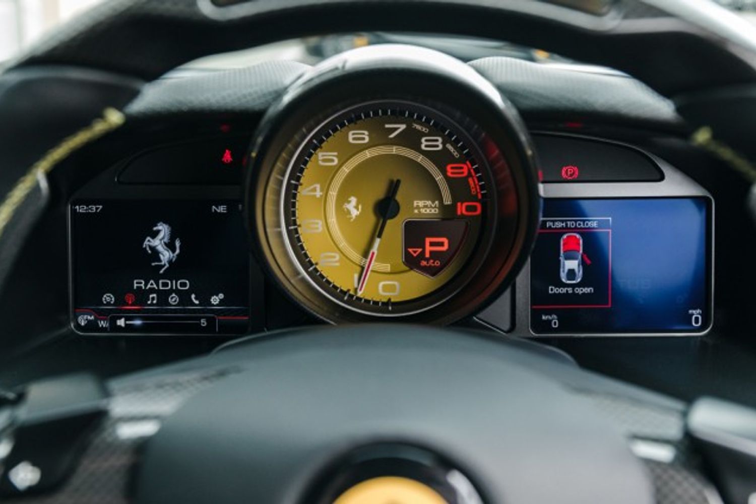FERRARI 812 SUPERFAST COUPE 6.5 BCE 2DR SEMI AUTOMATIC