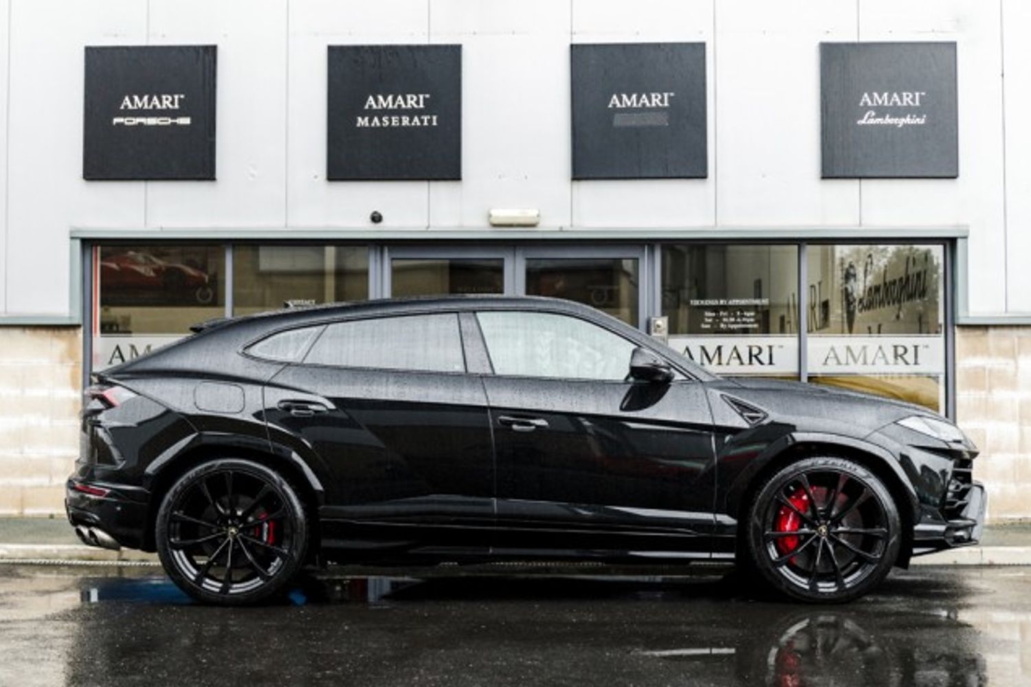 LAMBORGHINI URUS ESTATE 4.0 V8 5DR AUTOMATIC