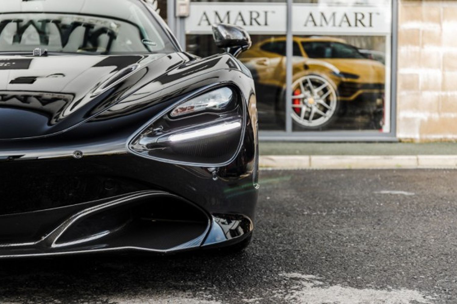 MCLAREN 720S COUPE 4.0 V8 SSG 2DR SEMI AUTOMATIC Performance
