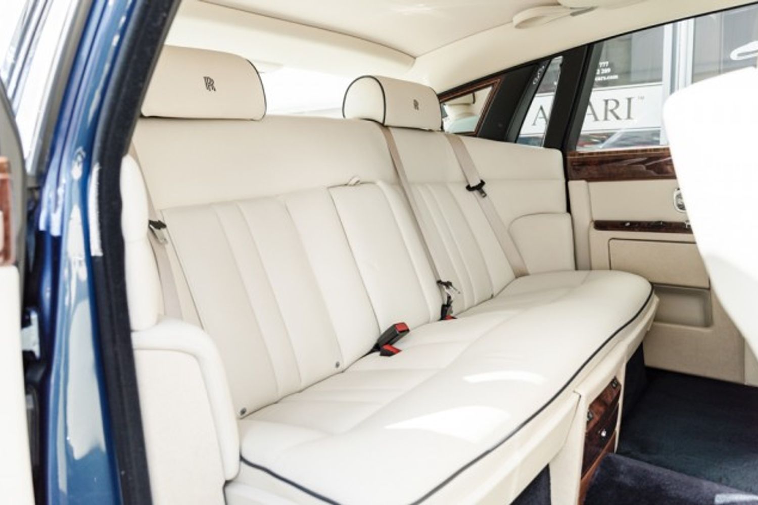ROLLS-ROYCE PHANTOM LIMOUSINE 6.7 V12 4DR AUTOMATIC