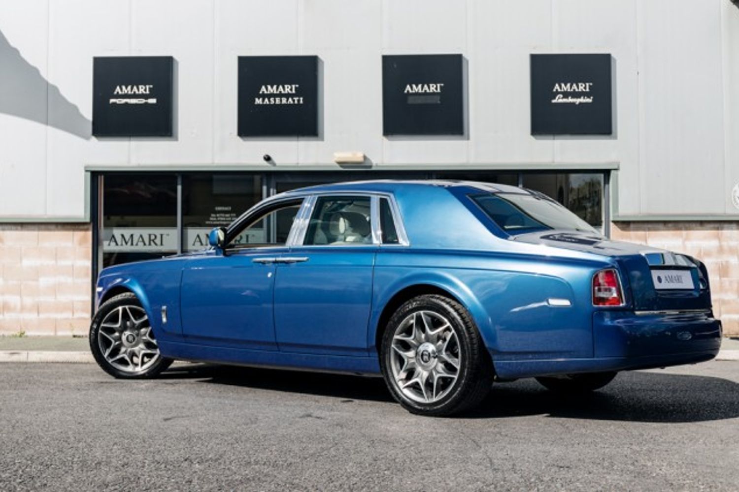 ROLLS-ROYCE PHANTOM LIMOUSINE 6.7 V12 4DR AUTOMATIC