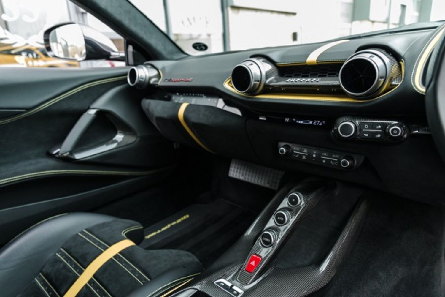 FERRARI 812 SUPERFAST COUPE 6.5 BCE 2DR SEMI AUTOMATIC