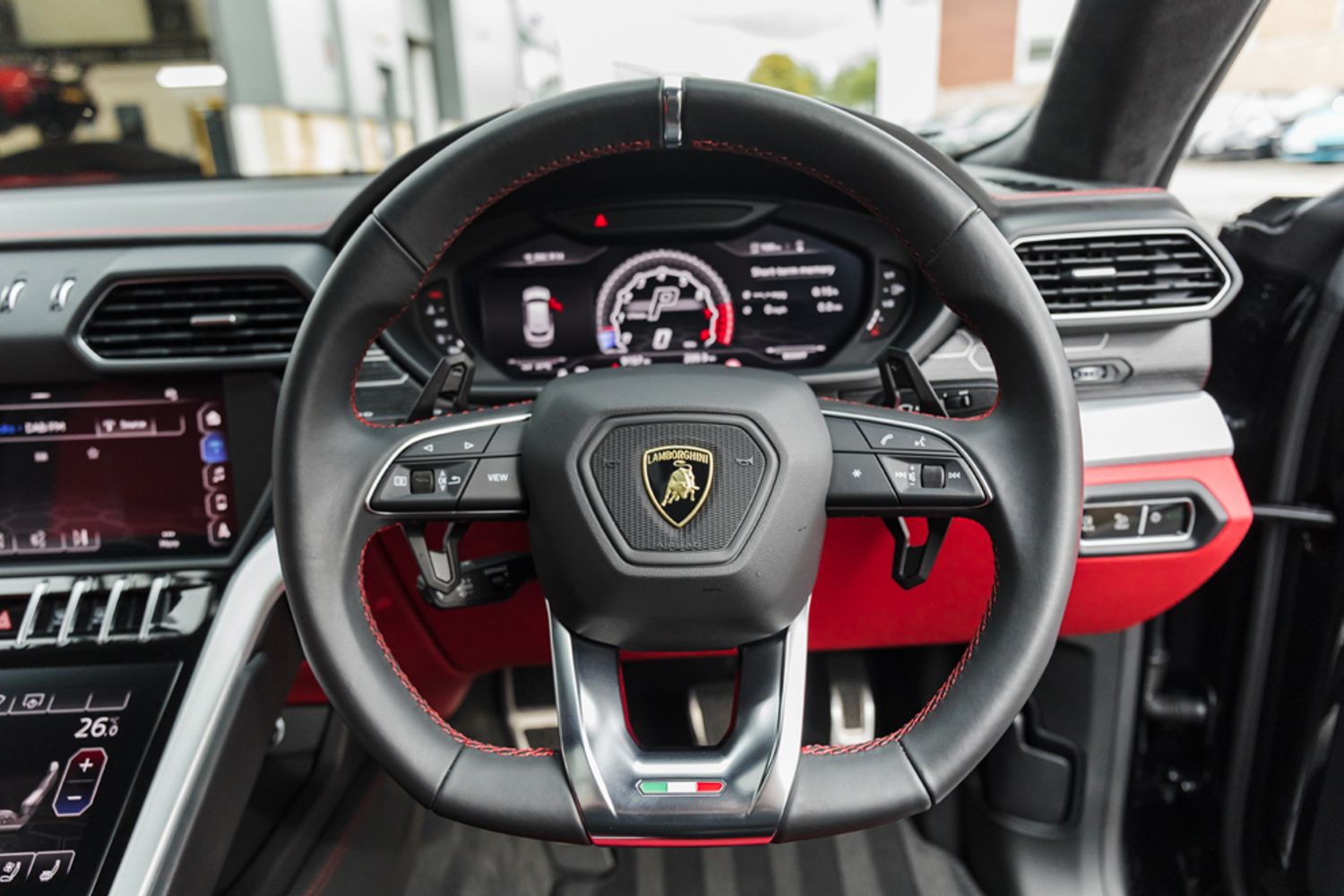LAMBORGHINI URUS ESTATE 4.0 V8 5DR AUTOMATIC