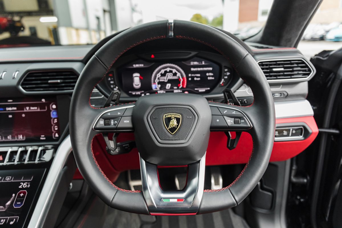 LAMBORGHINI URUS ESTATE 4.0 V8 5DR AUTOMATIC