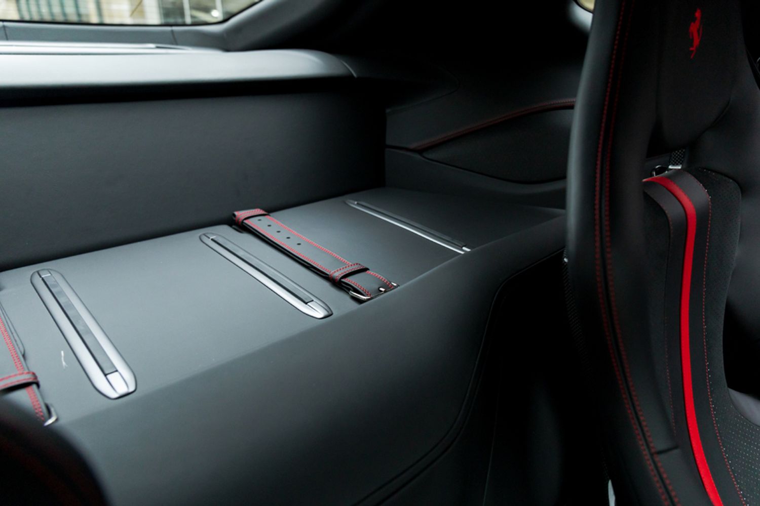 FERRARI 812 SUPERFAST COUPE 6.5 BCE 2DR SEMI AUTOMATIC