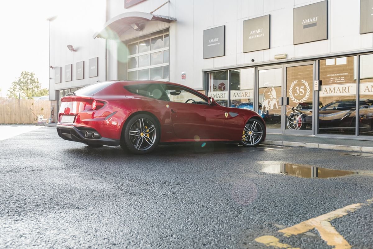 FERRARI FF HATCHBACK 6.3 V12 3DR