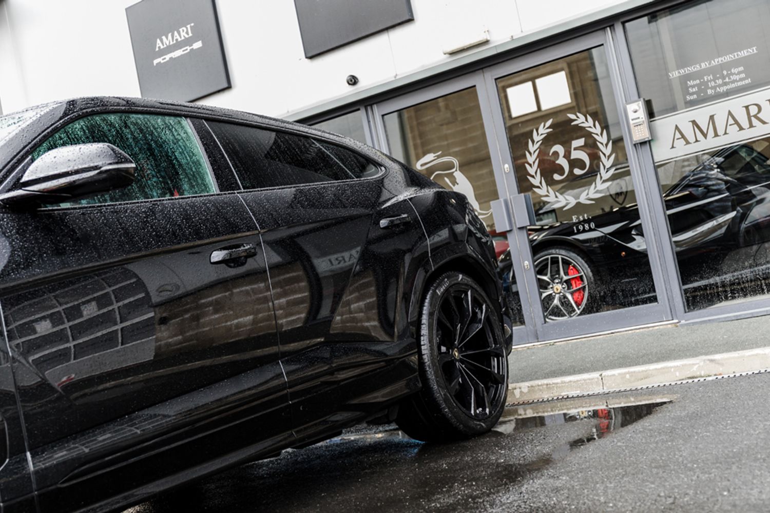 LAMBORGHINI URUS ESTATE 4.0 V8 5DR AUTOMATIC