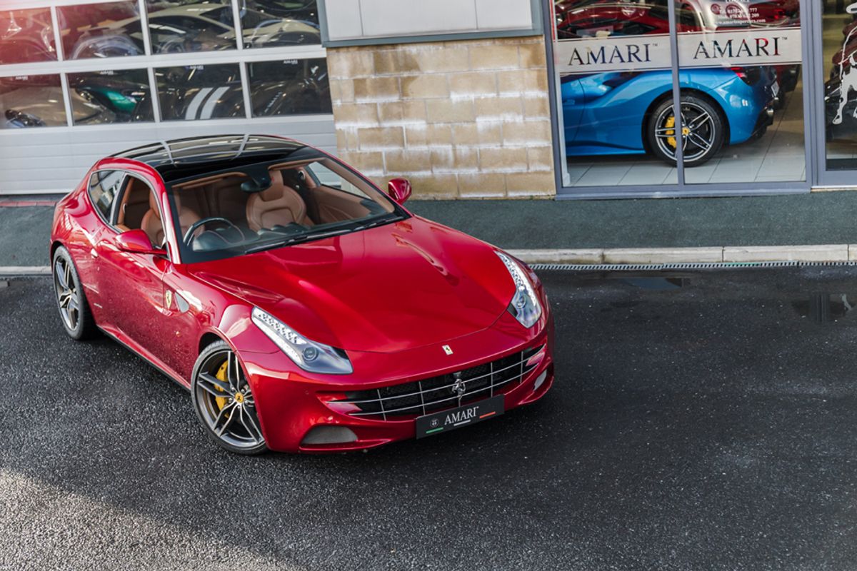 FERRARI FF HATCHBACK 6.3 V12 3DR