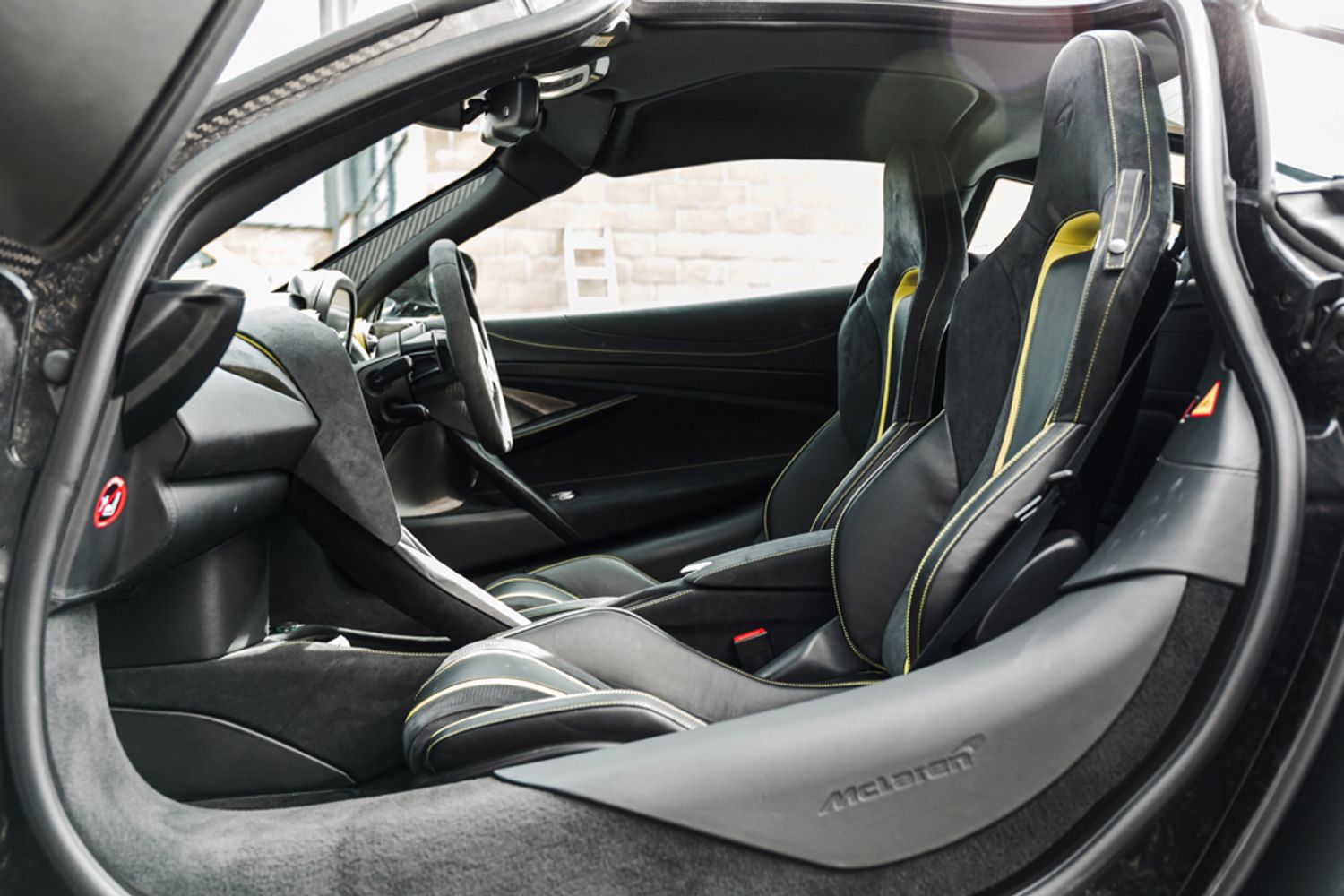 MCLAREN 720S COUPE 4.0 V8 SSG 2DR SEMI AUTOMATIC Performance