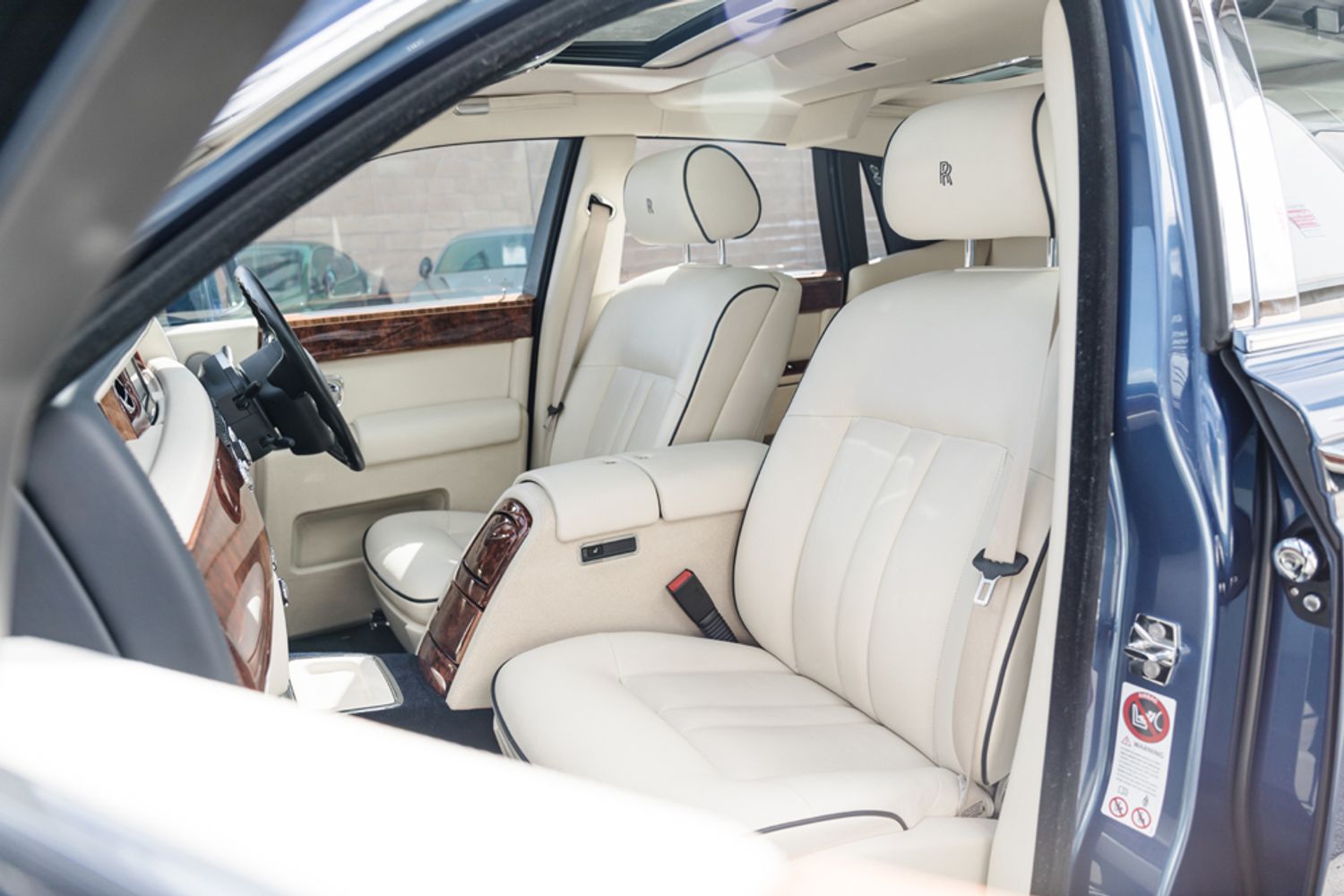 ROLLS-ROYCE PHANTOM LIMOUSINE 6.7 V12 4DR AUTOMATIC