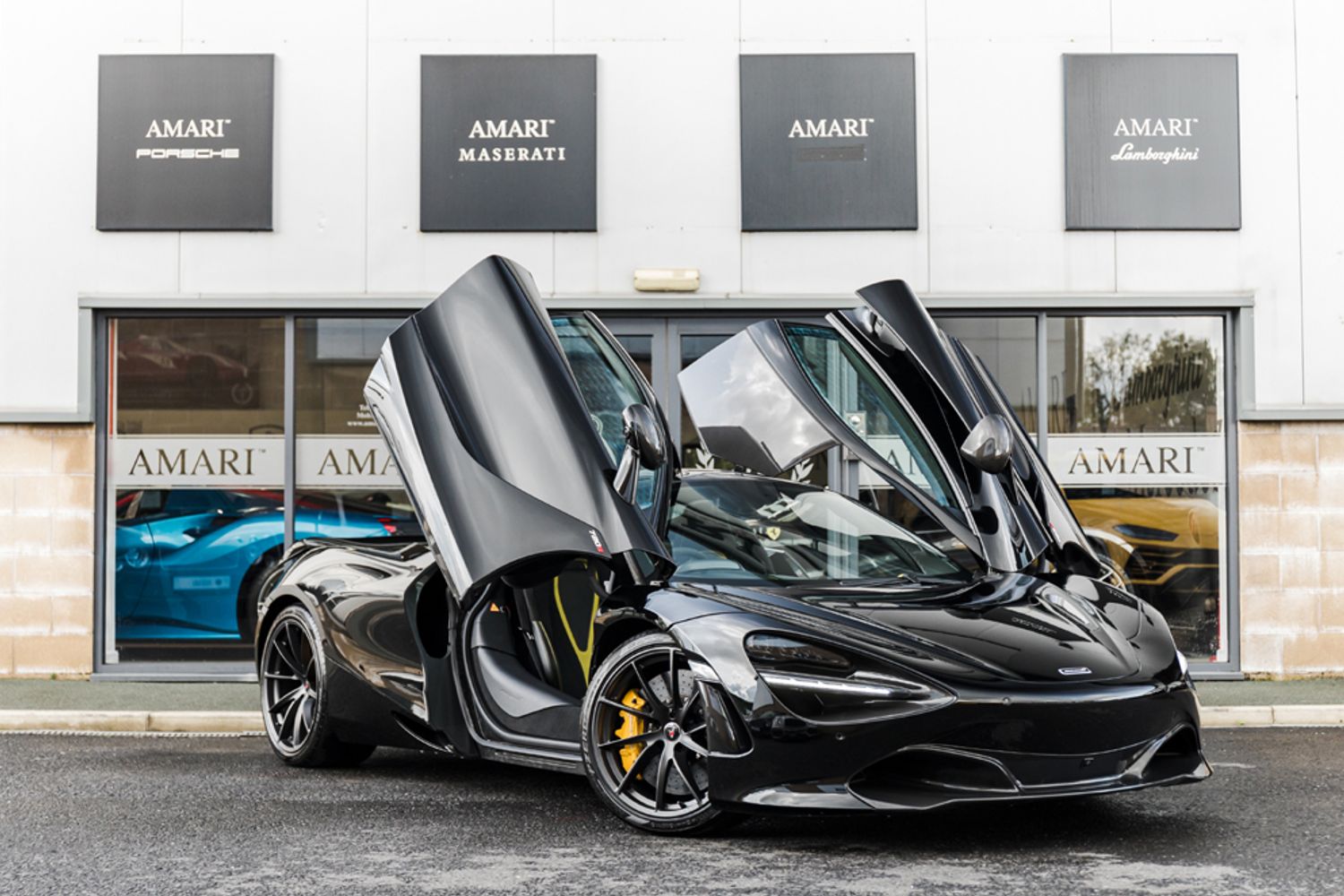 MCLAREN 720S COUPE 4.0 V8 SSG 2DR SEMI AUTOMATIC Performance