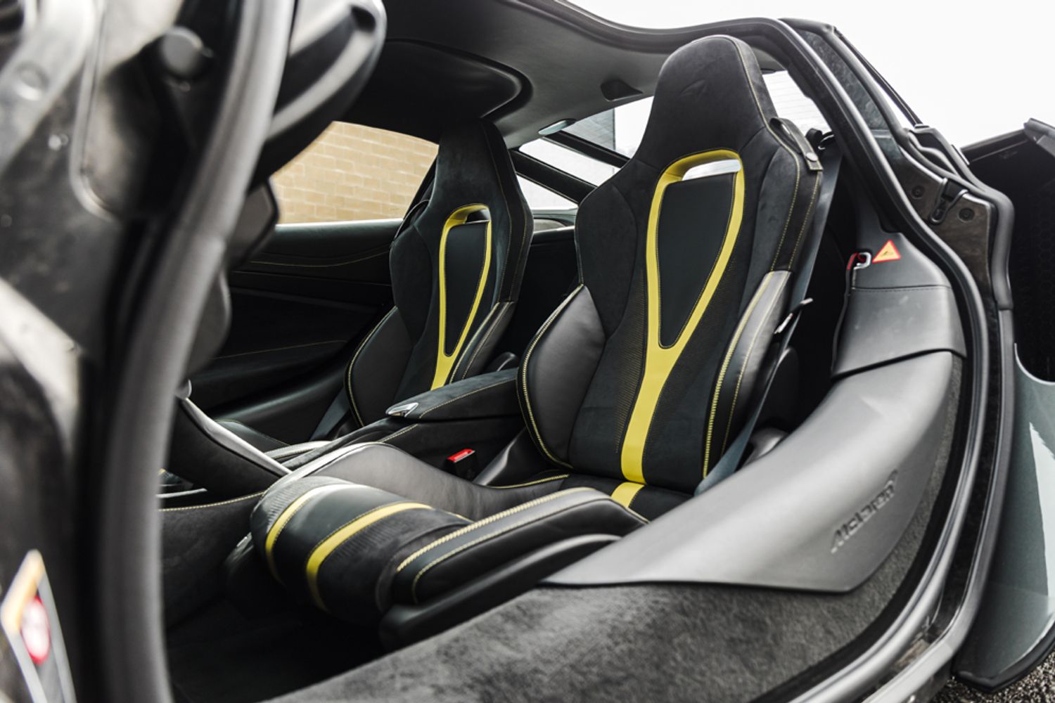 MCLAREN 720S COUPE 4.0 V8 SSG 2DR SEMI AUTOMATIC Performance
