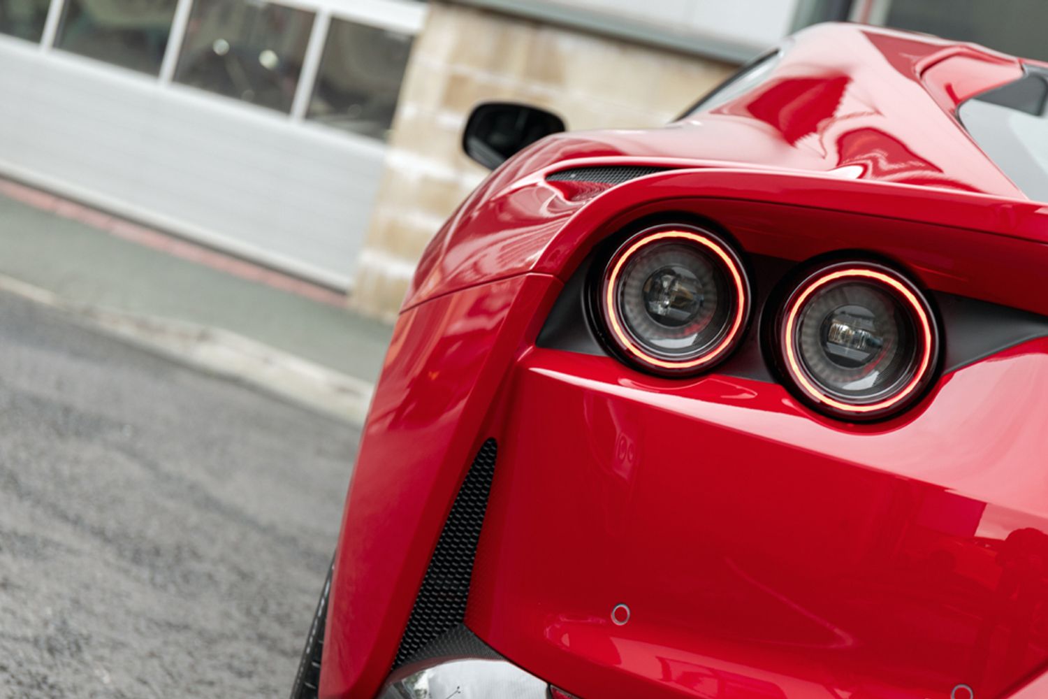 FERRARI 812 SUPERFAST COUPE 6.5 BCE 2DR SEMI AUTOMATIC