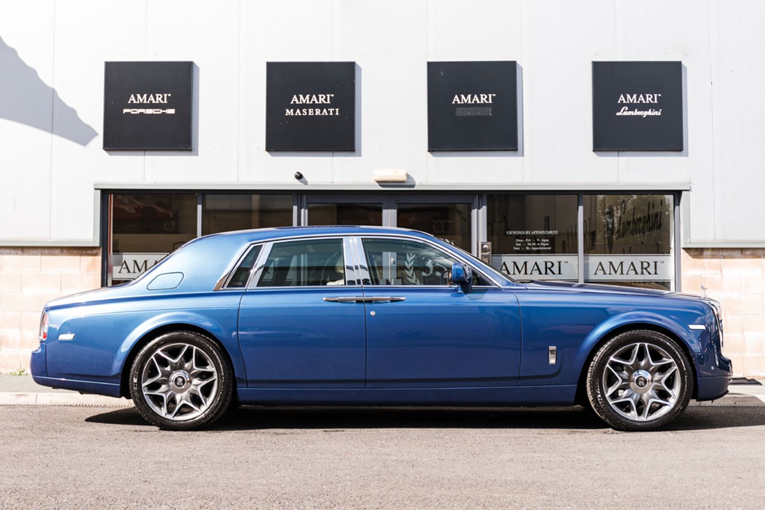 ROLLS-ROYCE PHANTOM LIMOUSINE 6.7 V12 4DR AUTOMATIC