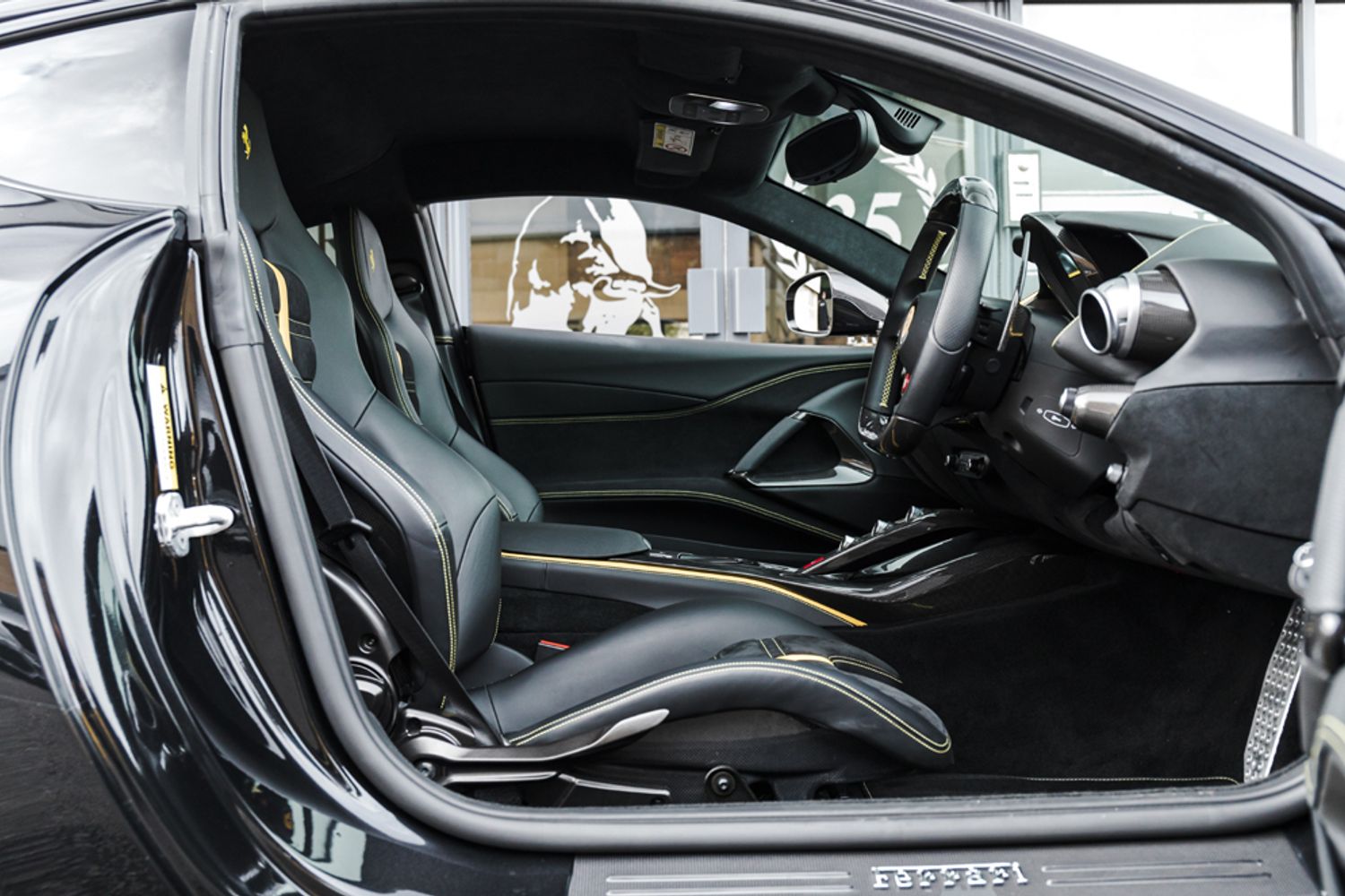 FERRARI 812 SUPERFAST COUPE 6.5 BCE 2DR SEMI AUTOMATIC