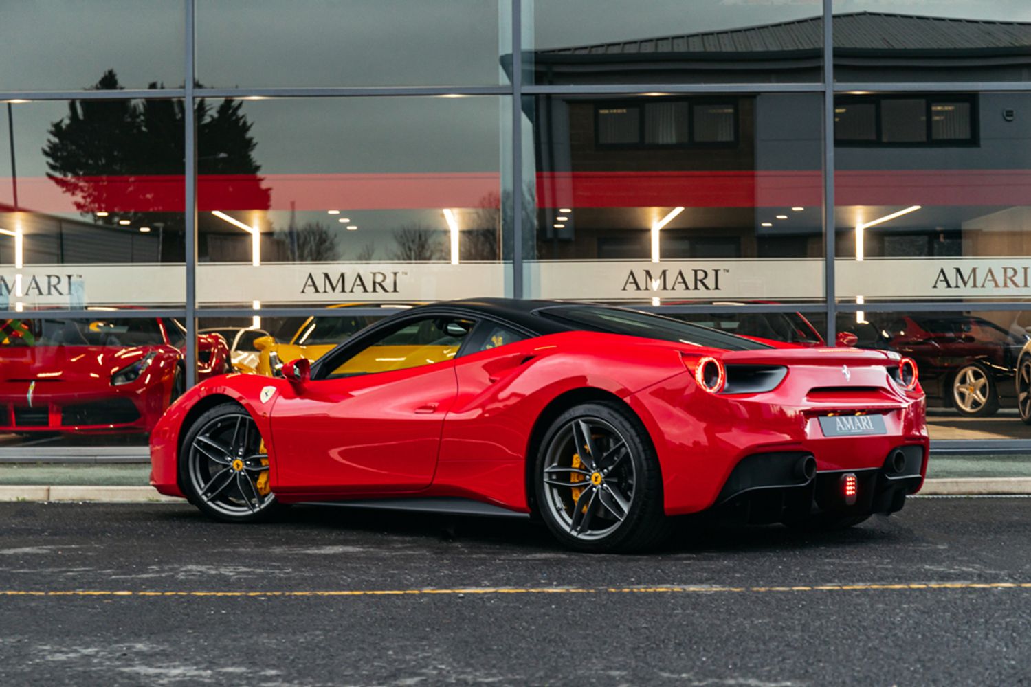 FERRARI 488 COUPE 3.9 GTB 2DR SEMI AUTOMATIC