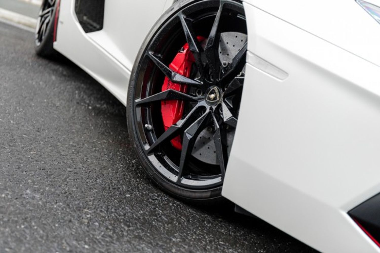 LAMBORGHINI AVENTADOR COUPE 6.5 LP 700-4 PIRELLI EDITION