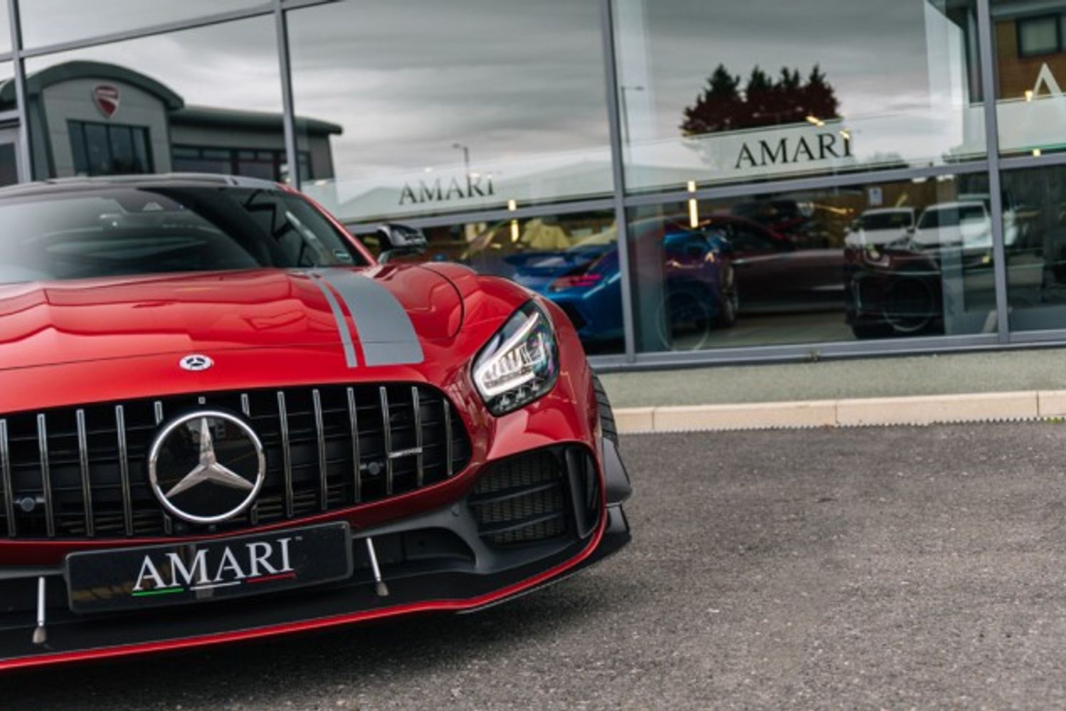MERCEDES-BENZ GT COUPE 4.0 AMG GT R PRO 3DR SEMI AUTOMATIC