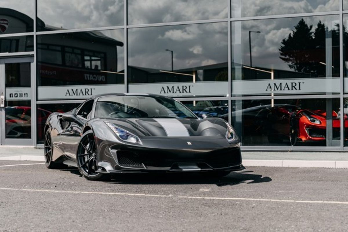 FERRARI 488 PISTA COUPE 3.9 VS 2DR SEMI AUTOMATIC