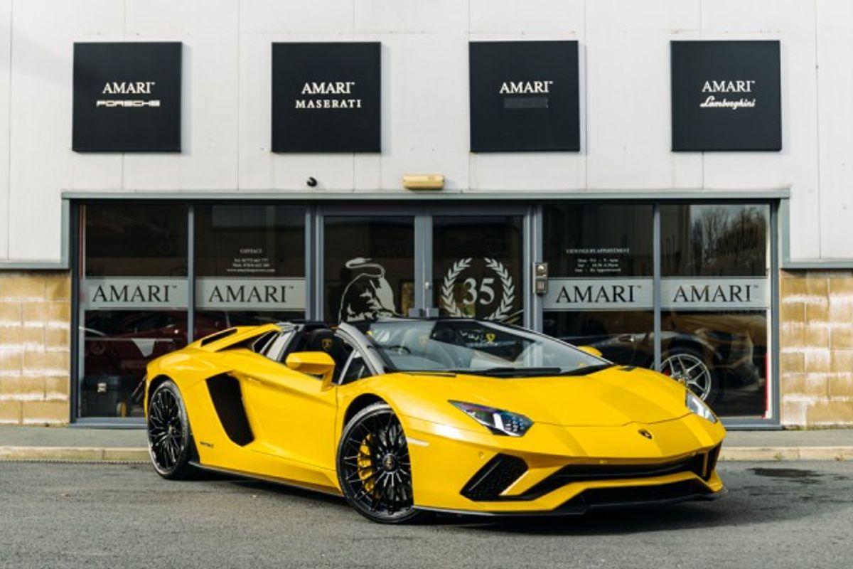 LAMBORGHINI AVENTADOR CONVERTIBLE 6.5 LP 740-4 S ROADSTER 2DR SEMI AUTOMATIC