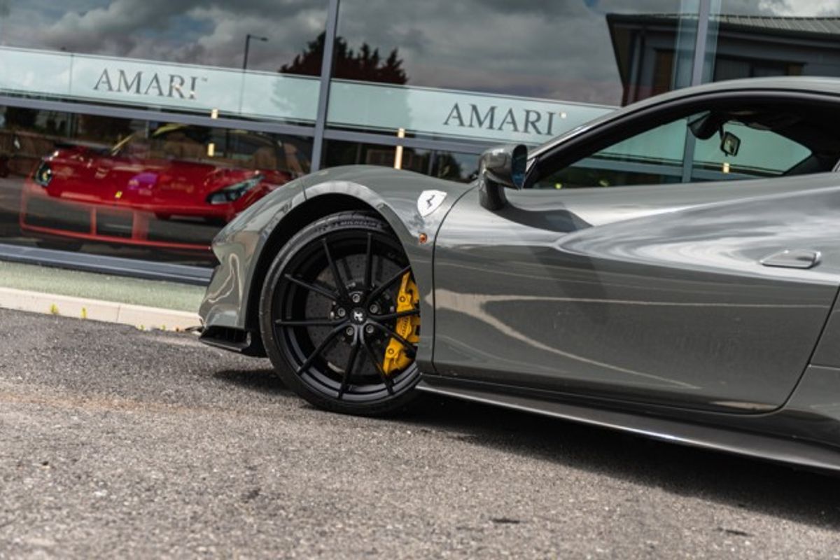 FERRARI 488 PISTA COUPE 3.9 VS 2DR SEMI AUTOMATIC