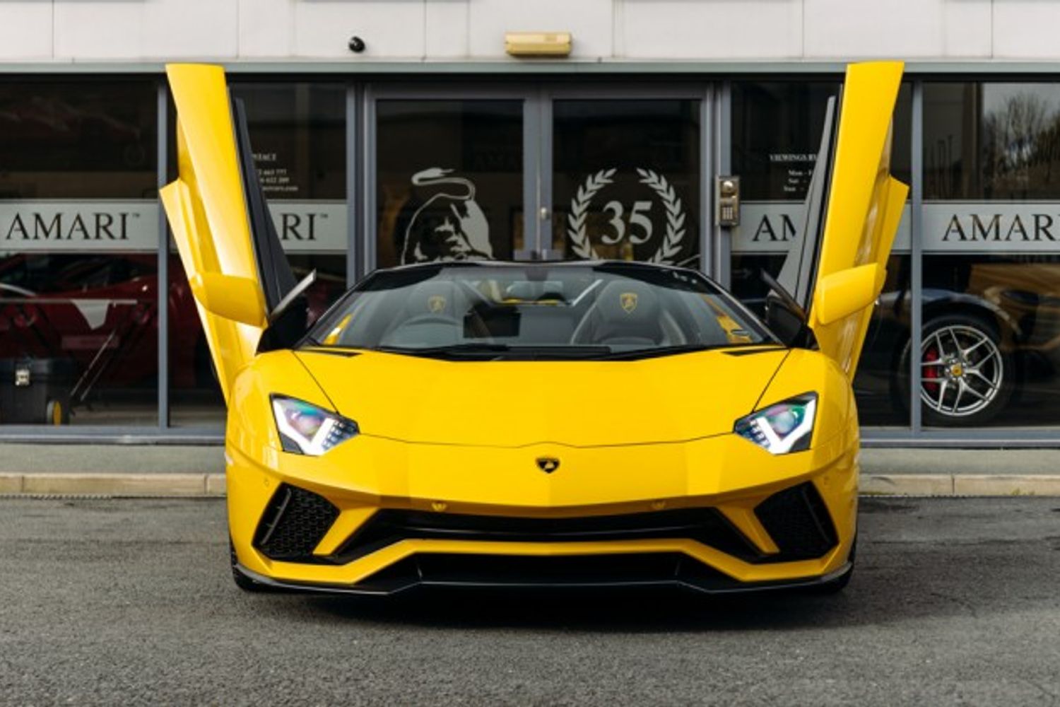 LAMBORGHINI AVENTADOR CONVERTIBLE 6.5 LP 740-4 S ROADSTER 2DR SEMI AUTOMATIC
