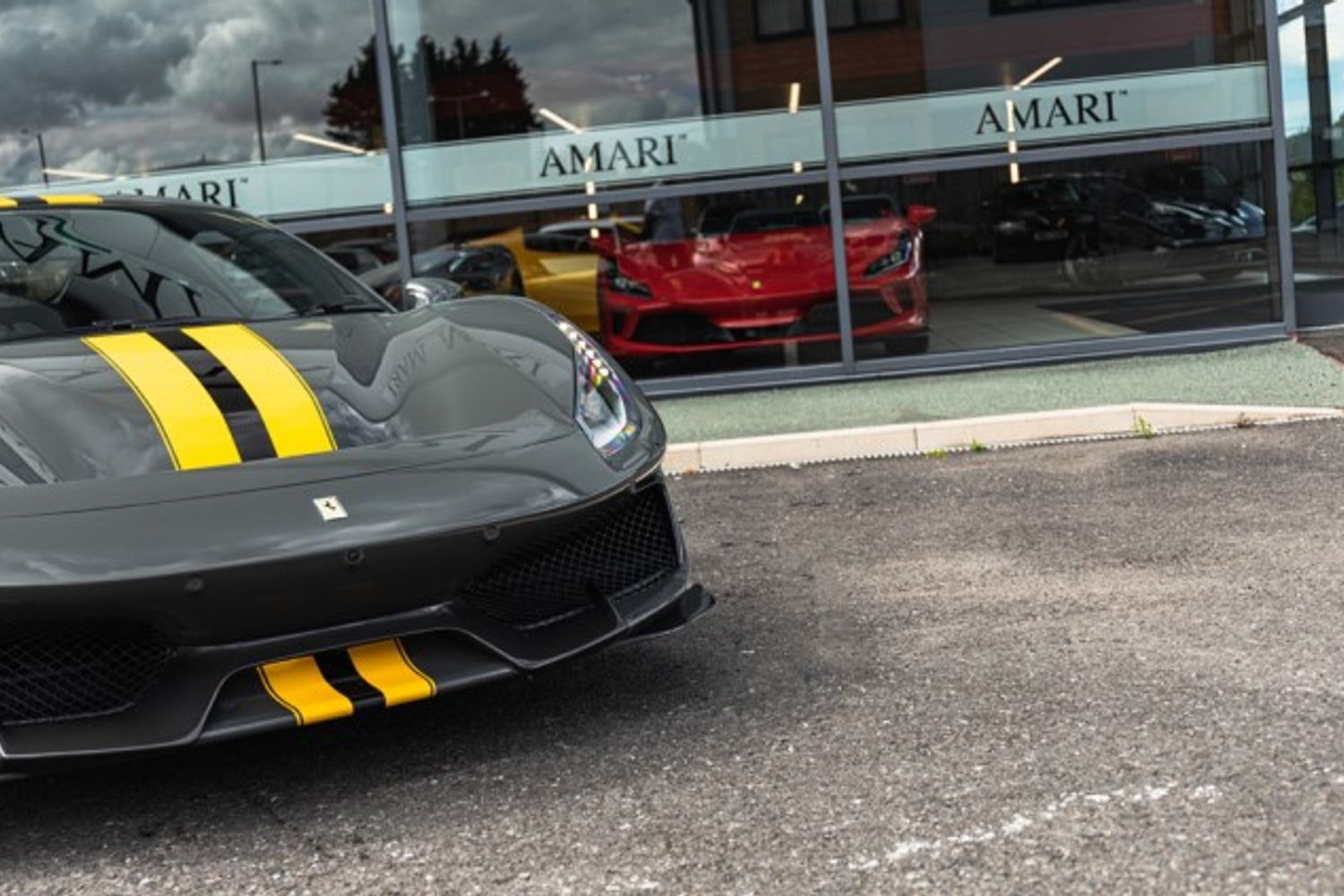 FERRARI 488 PISTA COUPE 3.9 VS 2DR SEMI AUTOMATIC