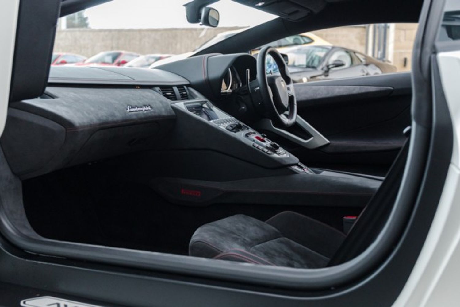 LAMBORGHINI AVENTADOR COUPE 6.5 LP 700-4 PIRELLI EDITION