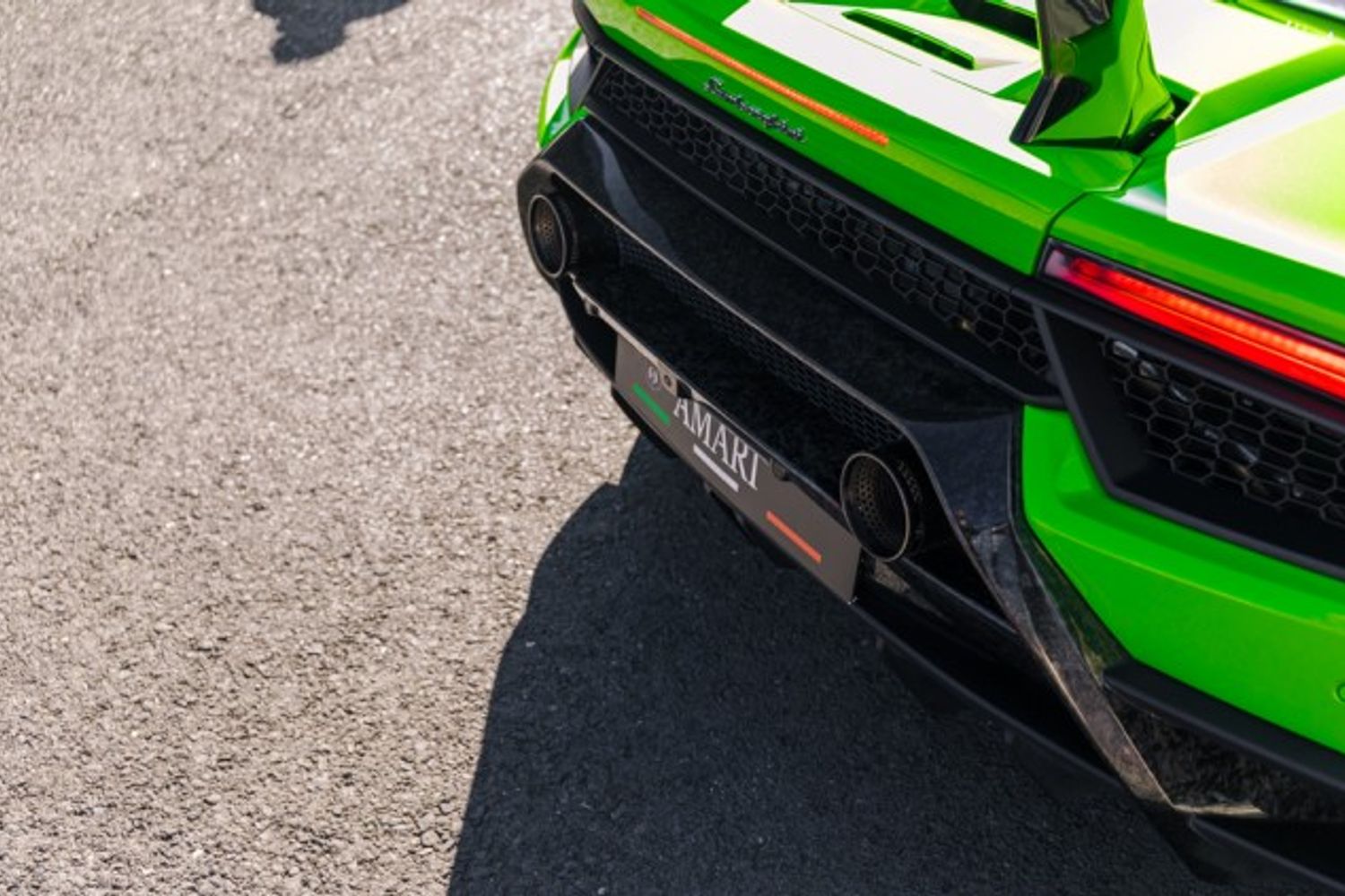 LAMBORGHINI HURACAN COUPE 5.2 LP 640-4 PERFORMANTE 2DR SEMI AUTOMATIC