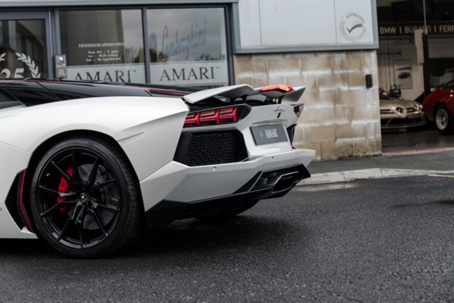 LAMBORGHINI AVENTADOR COUPE 6.5 LP 700-4 PIRELLI EDITION