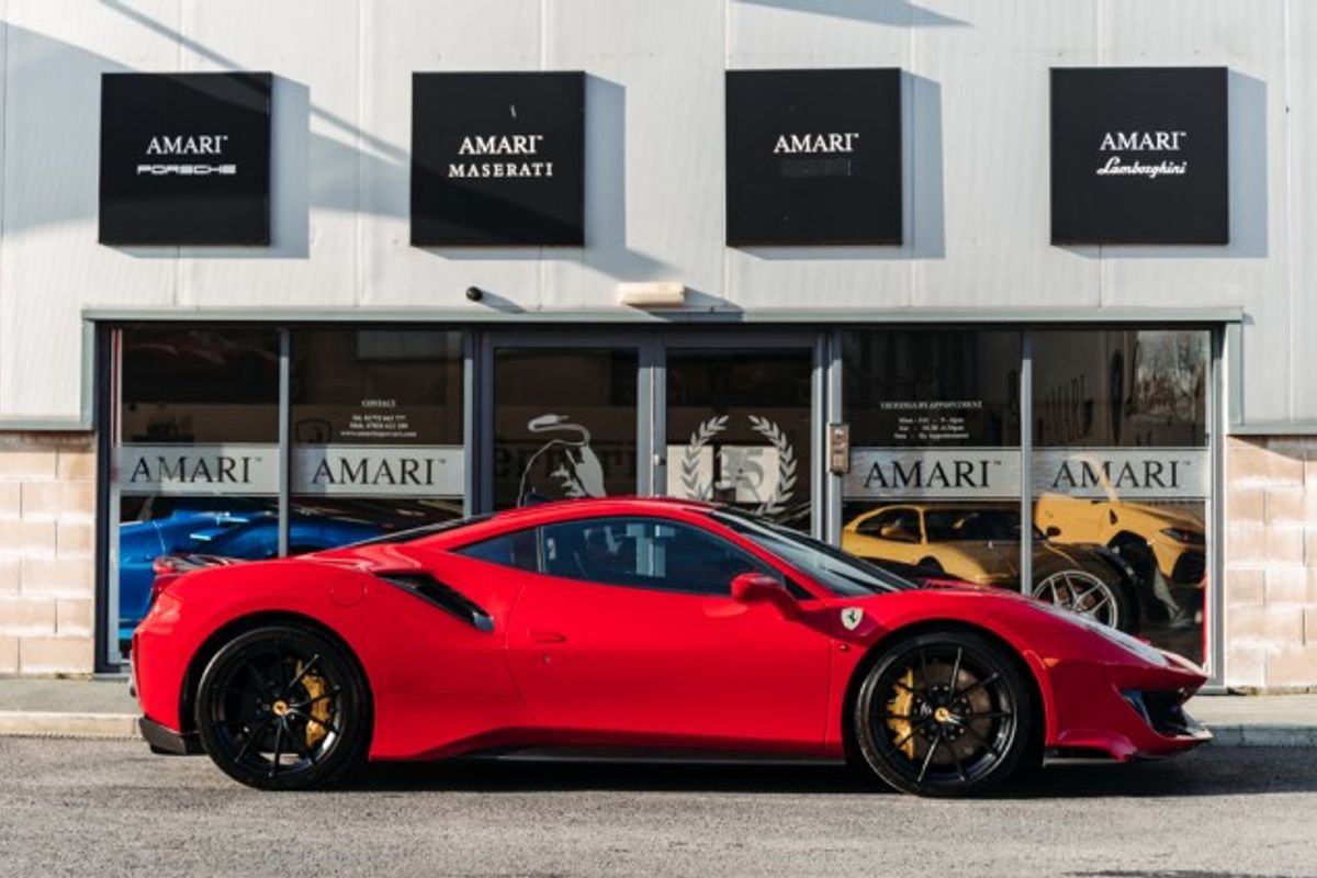 FERRARI 488 PISTA COUPE 3.9 VS 2DR SEMI AUTOMATIC