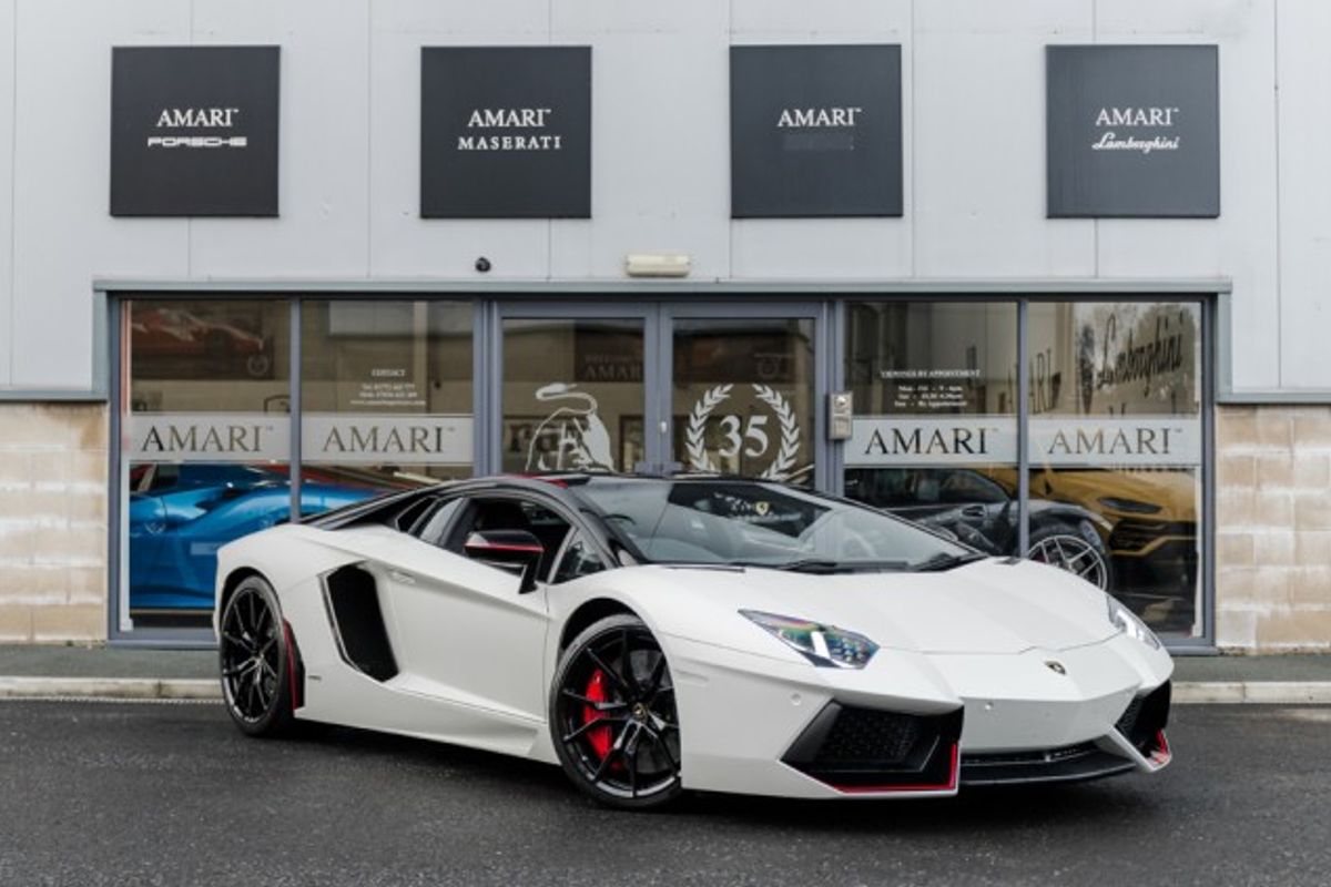 LAMBORGHINI AVENTADOR COUPE 6.5 LP 700-4 PIRELLI EDITION