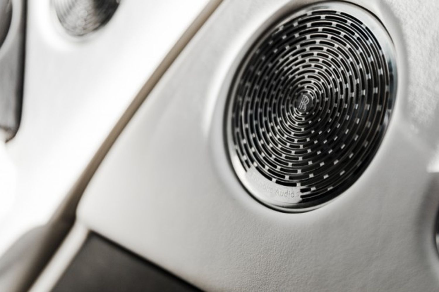 ROLLS-ROYCE WRAITH COUPE 6.6 V12 2DR AUTOMATIC