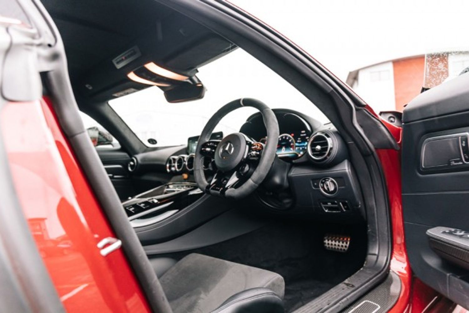 MERCEDES-BENZ GT COUPE 4.0 AMG GT R PRO 3DR SEMI AUTOMATIC