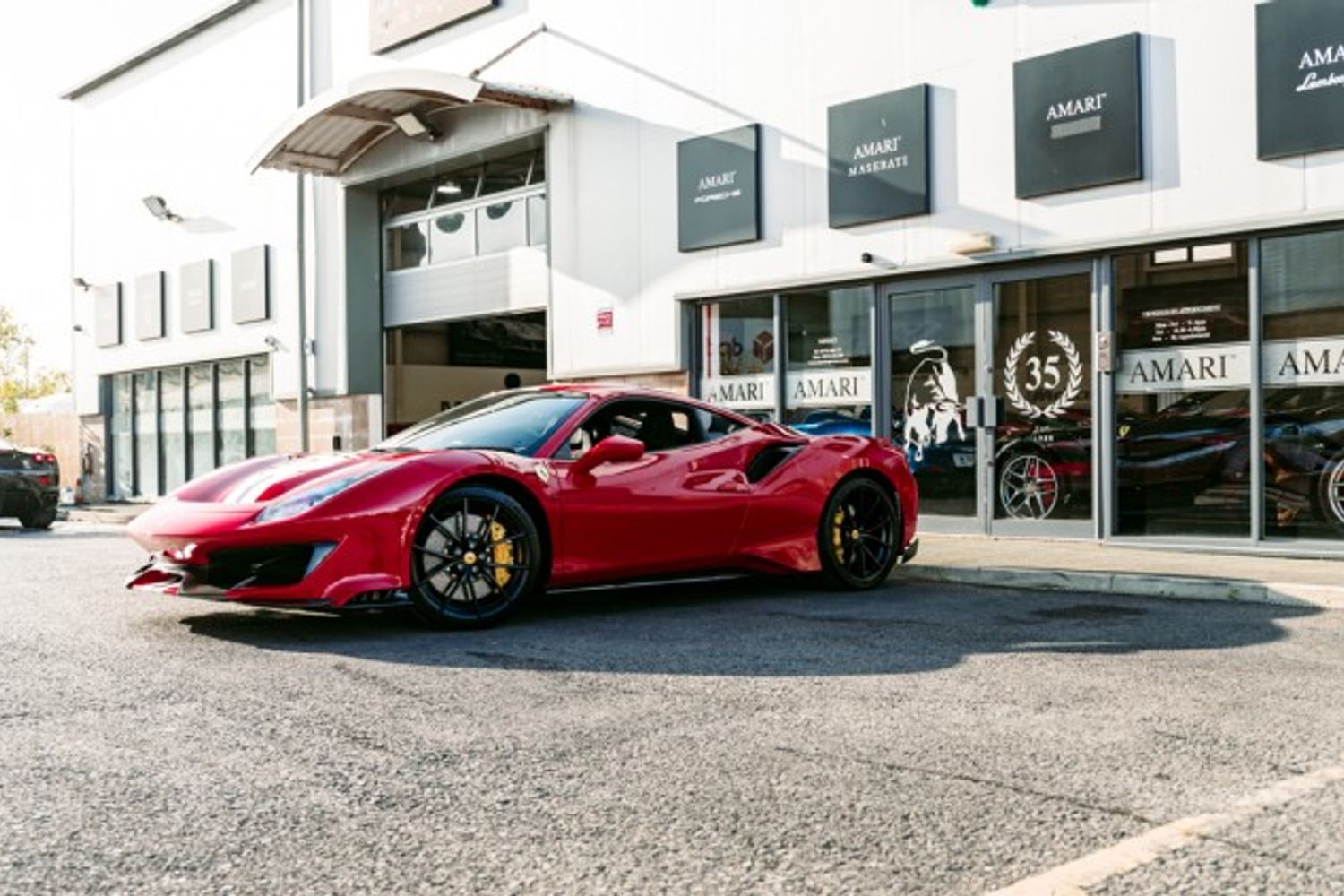 FERRARI 488 PISTA COUPE 3.9 VS 2DR SEMI AUTOMATIC