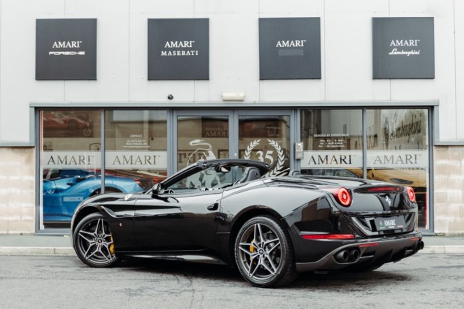 FERRARI CALIFORNIA CONVERTIBLE 3.9 DD 2DR SEMI AUTOMATIC