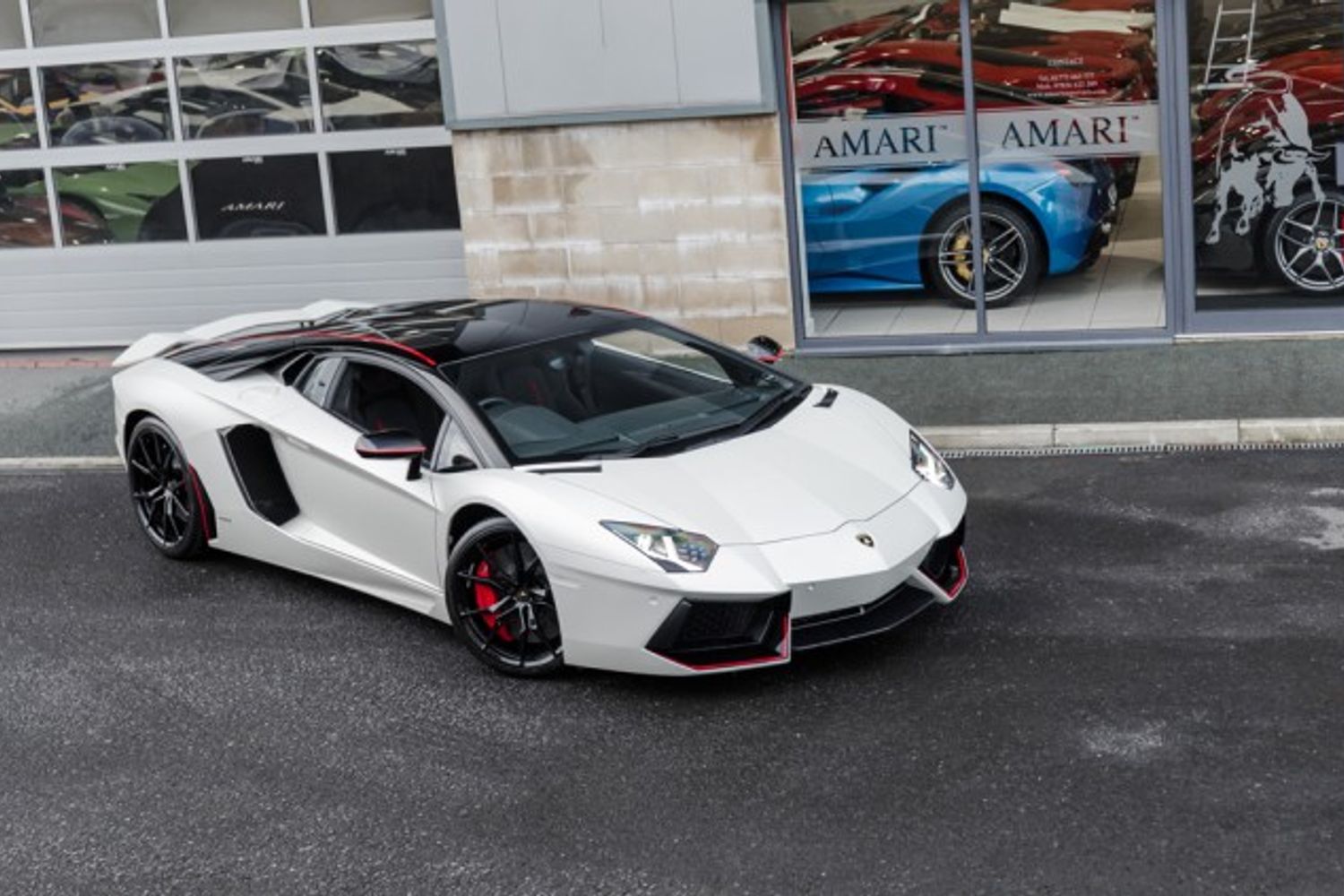 LAMBORGHINI AVENTADOR COUPE 6.5 LP 700-4 PIRELLI EDITION