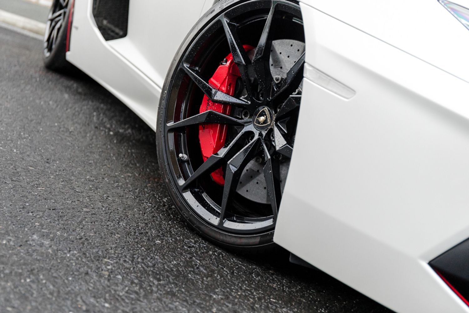 LAMBORGHINI AVENTADOR COUPE 6.5 LP 700-4 PIRELLI EDITION