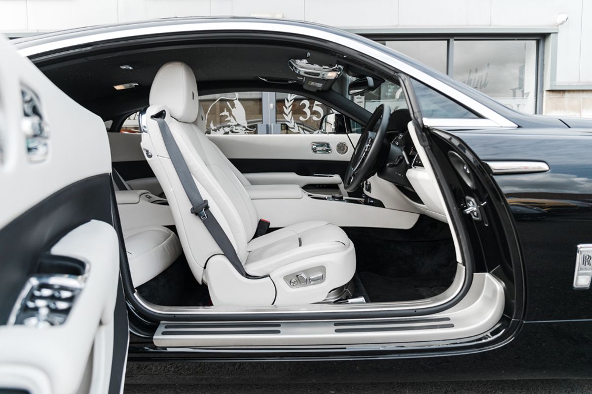 ROLLS-ROYCE WRAITH COUPE 6.6 V12 2DR AUTOMATIC