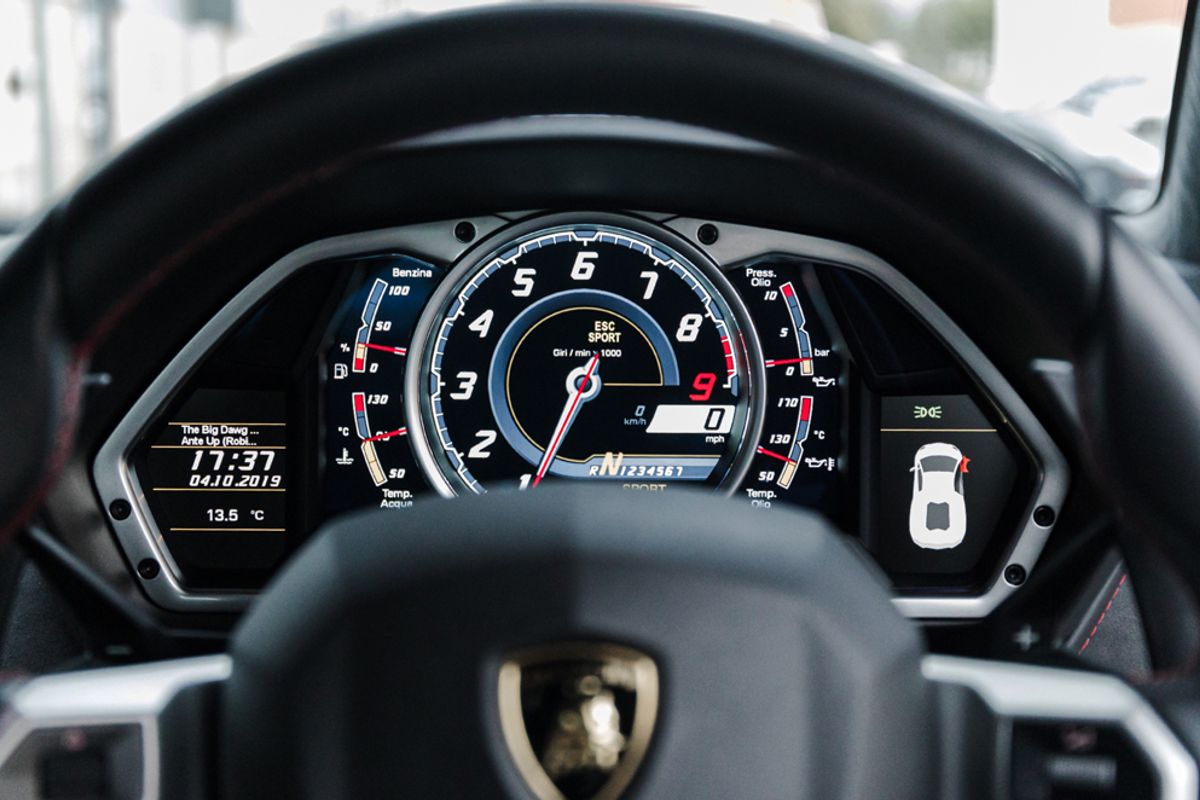 LAMBORGHINI AVENTADOR COUPE 6.5 LP 700-4 PIRELLI EDITION