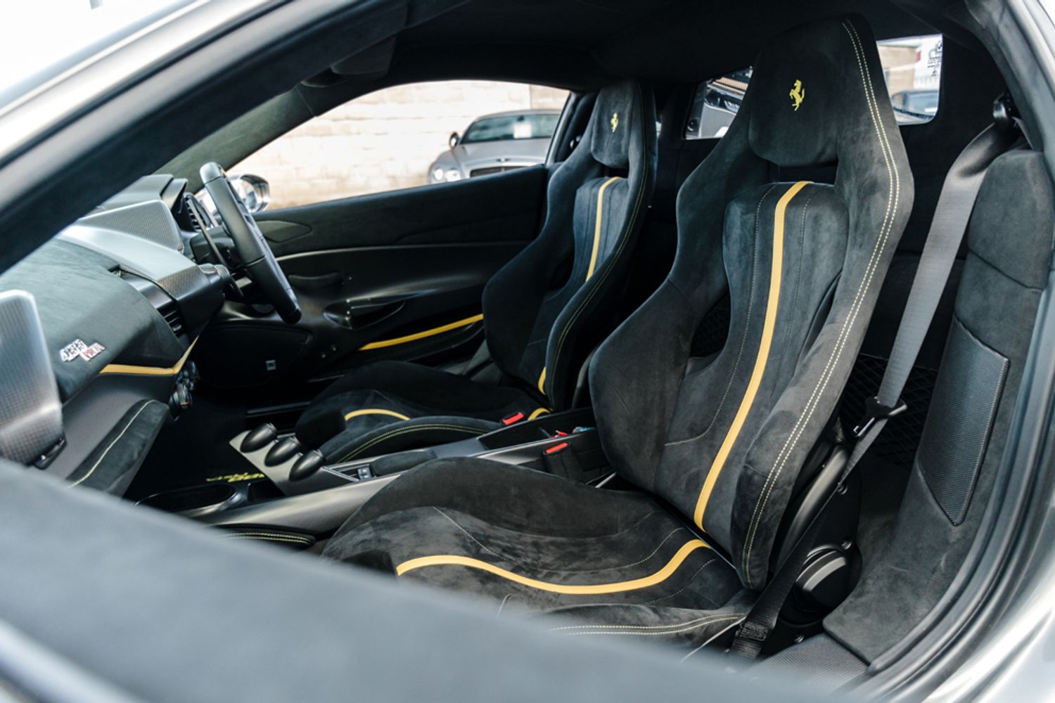 FERRARI 488 PISTA COUPE 3.9 VS 2DR SEMI AUTOMATIC