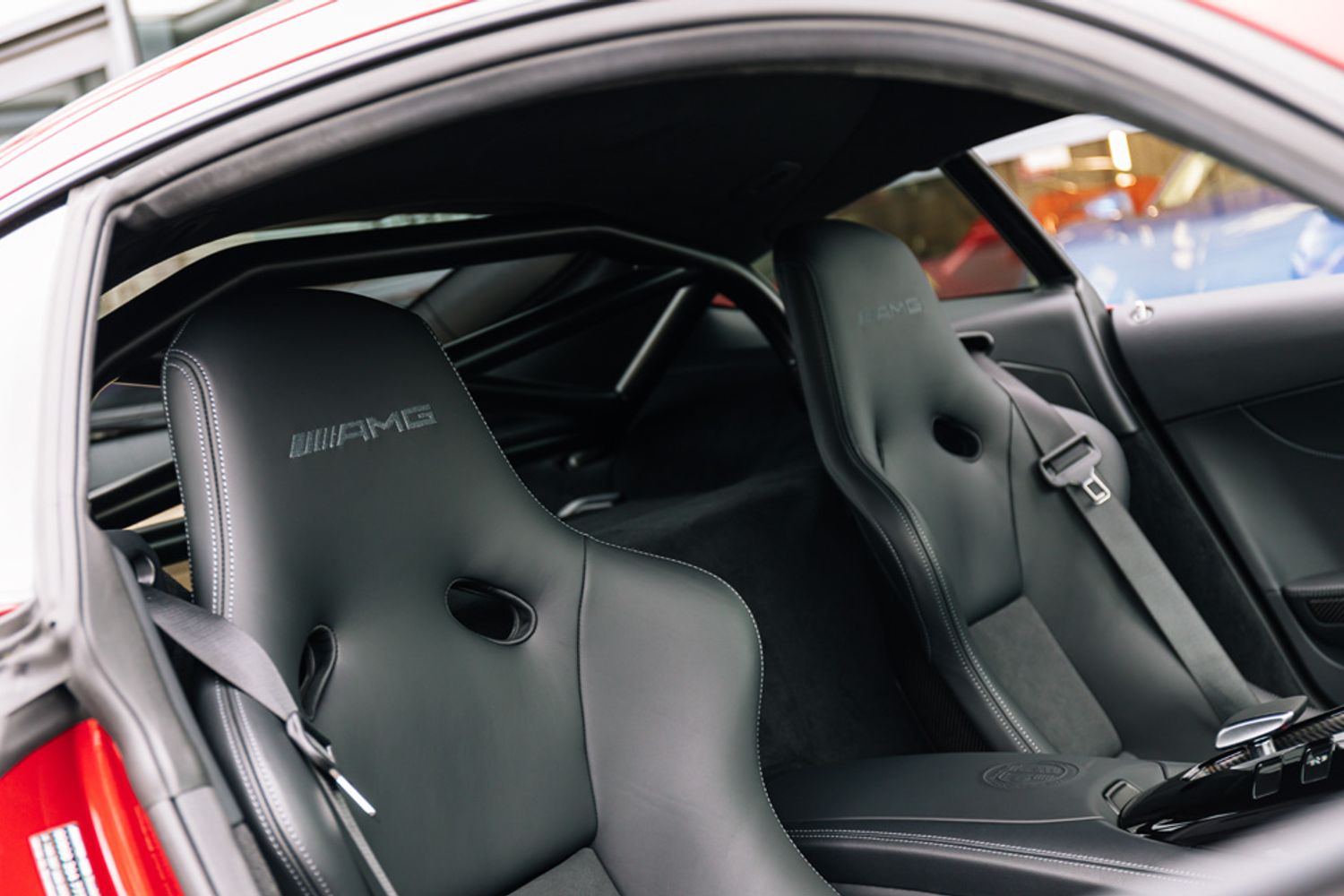 MERCEDES-BENZ GT COUPE 4.0 AMG GT R PRO 3DR SEMI AUTOMATIC