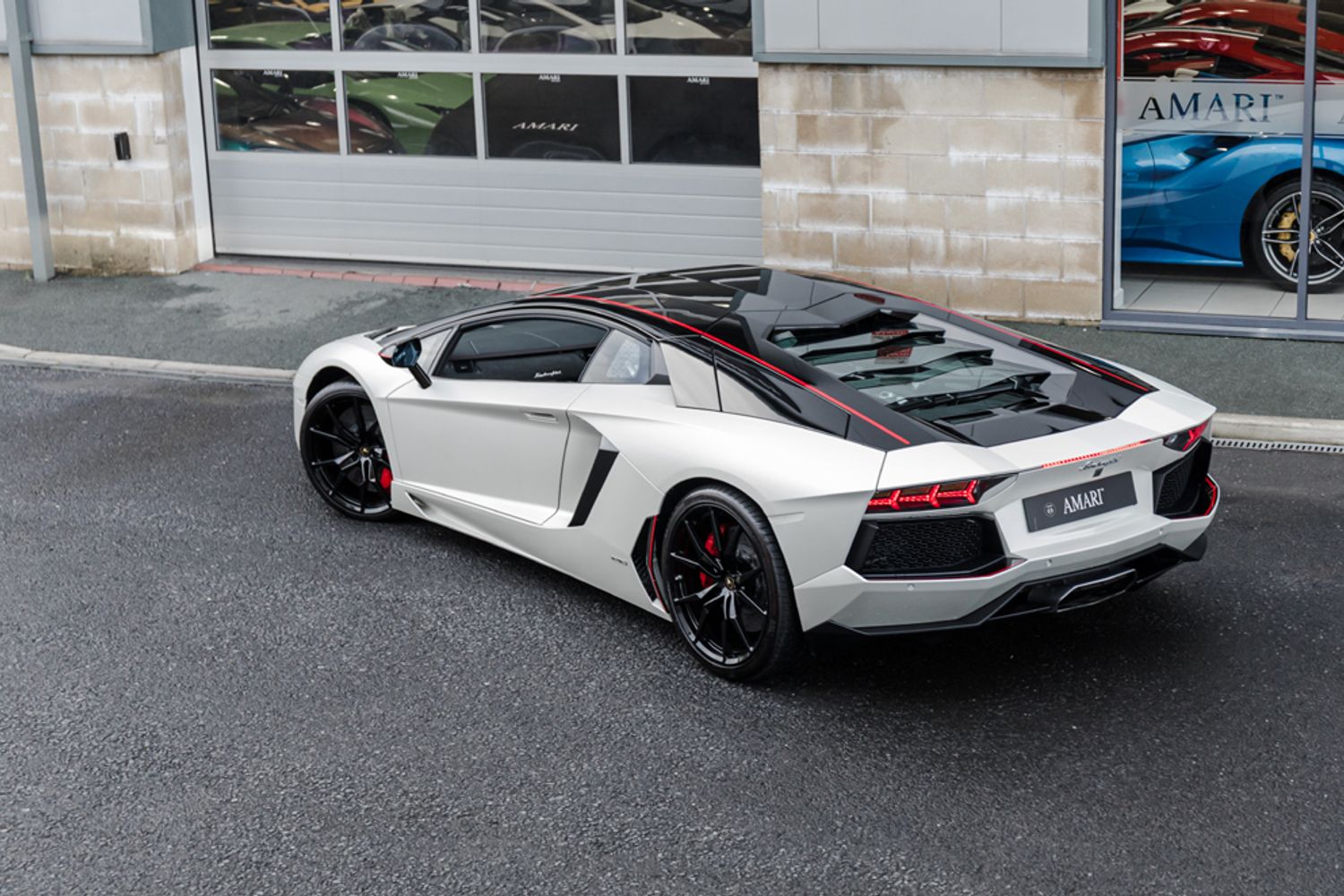 LAMBORGHINI AVENTADOR COUPE 6.5 LP 700-4 PIRELLI EDITION