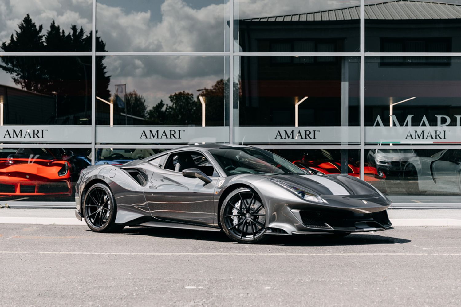 FERRARI 488 PISTA COUPE 3.9 VS 2DR SEMI AUTOMATIC