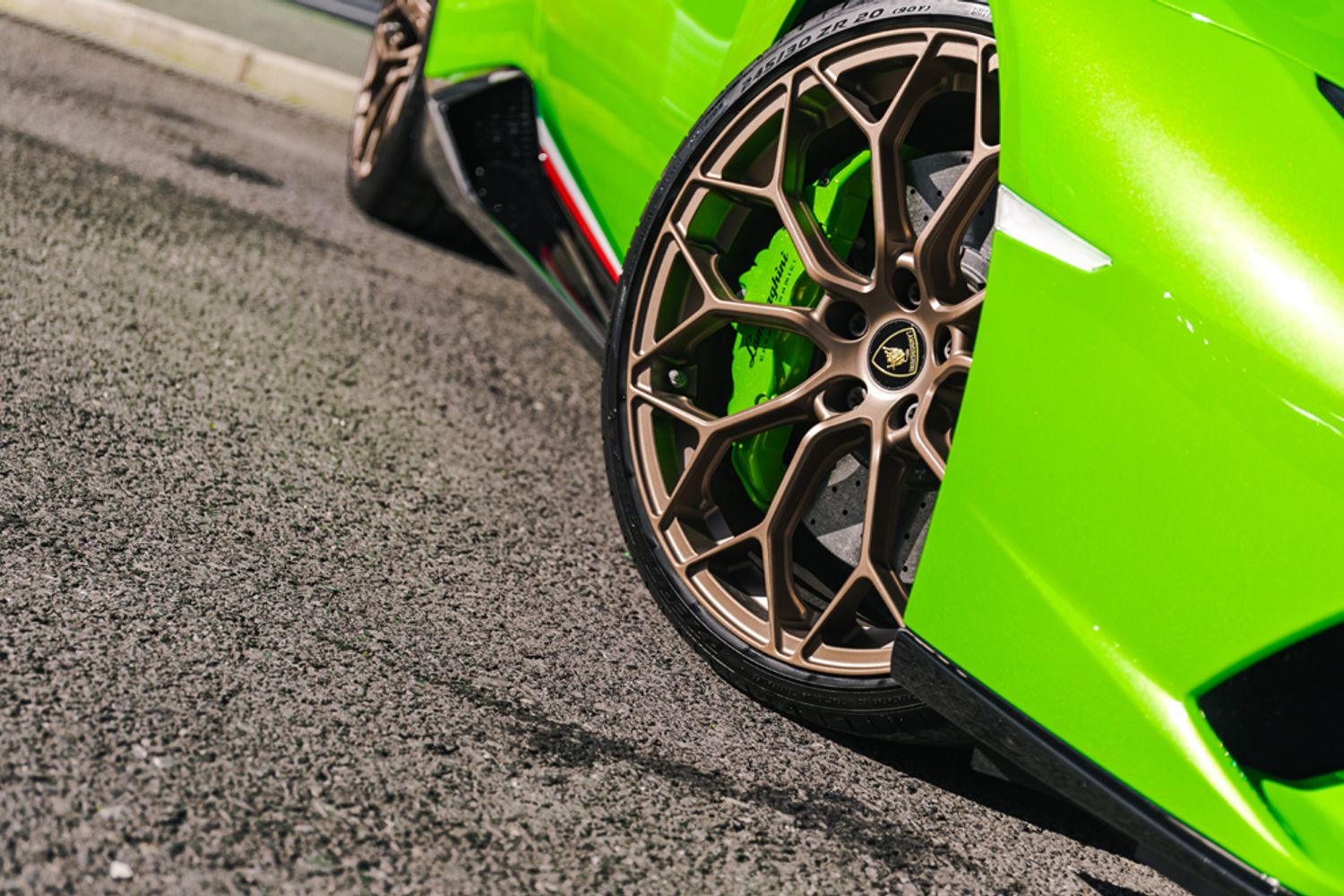 LAMBORGHINI HURACAN COUPE 5.2 LP 640-4 PERFORMANTE 2DR SEMI AUTOMATIC