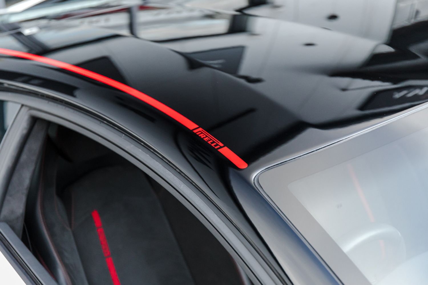 LAMBORGHINI AVENTADOR COUPE 6.5 LP 700-4 PIRELLI EDITION