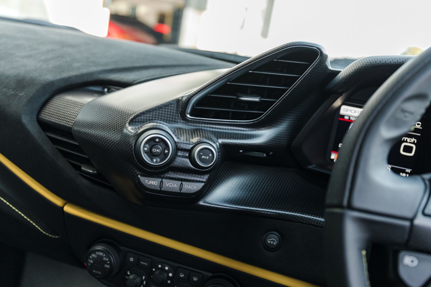 FERRARI 488 PISTA COUPE 3.9 VS 2DR SEMI AUTOMATIC